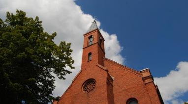  Kościół parafialny w Polskich Łąkach