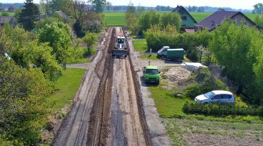 Drogi w budowie. Trwają prace przy kolejnych odcinkach w gminie Bukowiec 2024