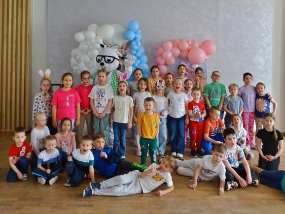 Animacje dla dzieci, warsztaty z seniorami. Święta coraz bliżej