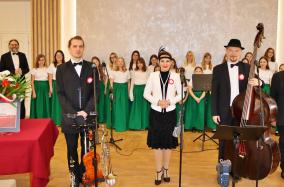 Święto Niepodległości w gminie Bukowiec. Była uroczysta msza święta i piękny koncert