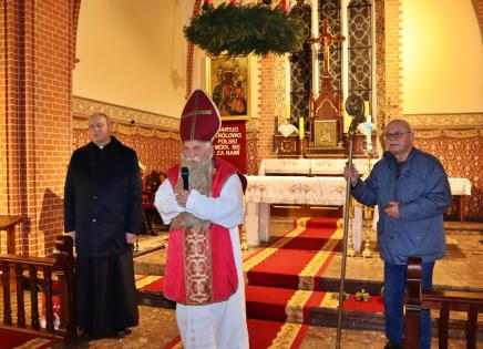 Święty Mikołaj zawitał do kościoła w Bukowcu