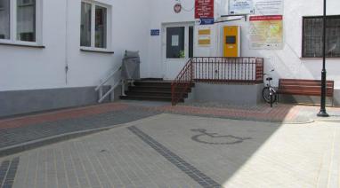 Przebudowa chodnika „deptaka” oraz odnowienie placu parkingowego przy ul. Dr Ceynowy w Bukowcu 2014