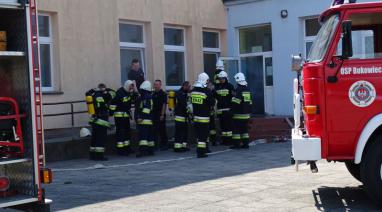 Ćwiczenia strażaków OSP w szkole w Bukowcu 2016