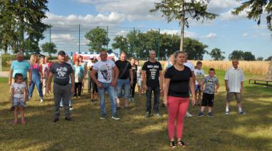 Wielkie pompowanie w gminie Bukowiec dla chorej Lenki z Gawrońca 2020