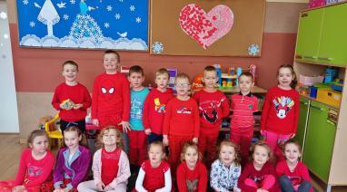 Walentynki i bale karnawałowe w szkole w Różannie i przedszkolu w Przysiersku 2023