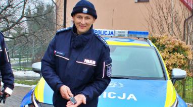 Flota policjantów z Bukowca wzbogaciła się o nowy radiowóz 2023