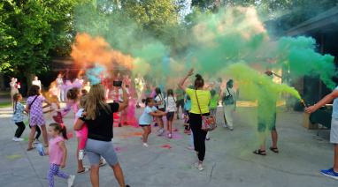 Kolorowy piknik wakacyjny dla dzieci w Bukowcu 2024
