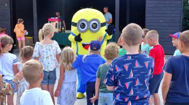 Kolorowy piknik wakacyjny dla dzieci w Bukowcu 2024