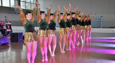 „Powitanie wiosny” w Bukowcu. Zagrała orkiestra dęta ze Świecia, wystąpiły mażoretki 2025