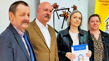 Dotacja dla stowarzyszenia z Bukowca na realizację projektu „Myślimy ekologicznie” 2025