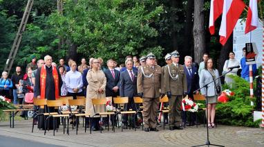 Obchody 86. rocznicy walk 16 Pułku Ułanów Wielkopolskich pod Bukowcem