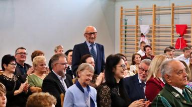 Uroczystość w szkole w Przysiersku. Okazją jubileusz 80-lecia placówki 2025