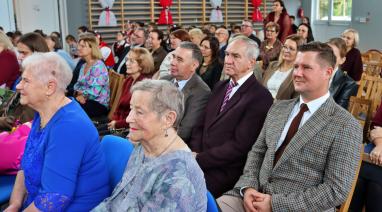 Uroczystość w szkole w Przysiersku. Okazją jubileusz 80-lecia placówki 2025