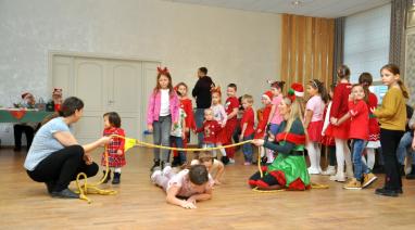 Mikołajki i kiermasz bożonarodzeniowy 2025