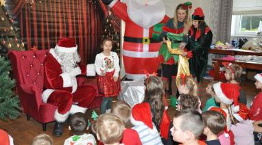 Mikołajki i kiermasz bożonarodzeniowy 2025