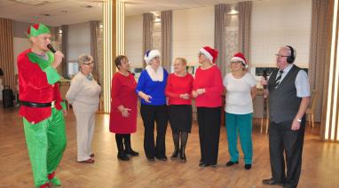 Mikołajki i kiermasz bożonarodzeniowy 2025